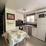 Le Cap Taillat Apartment *